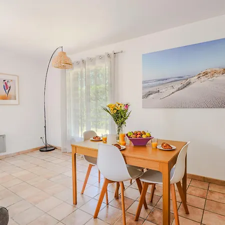 Casa de Férias Promo 20 Pourcent -proche Arjuzanx - Jeux - Terrasse - Plancha - *